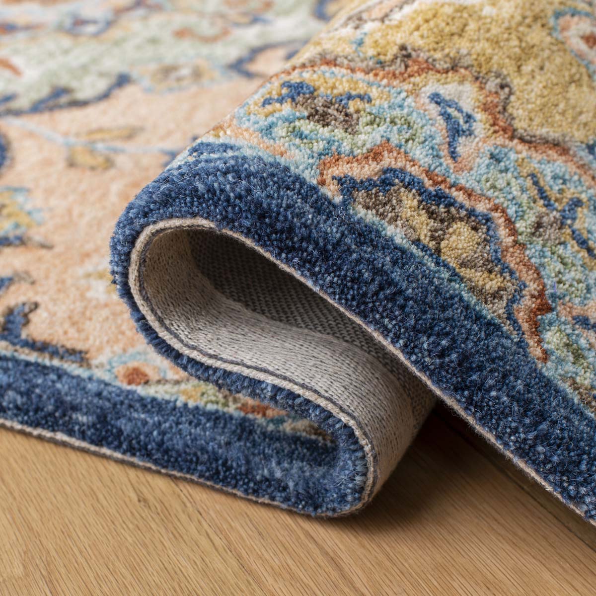 Safavieh Heritage 57 Rug, HG357 - Blue / Rust