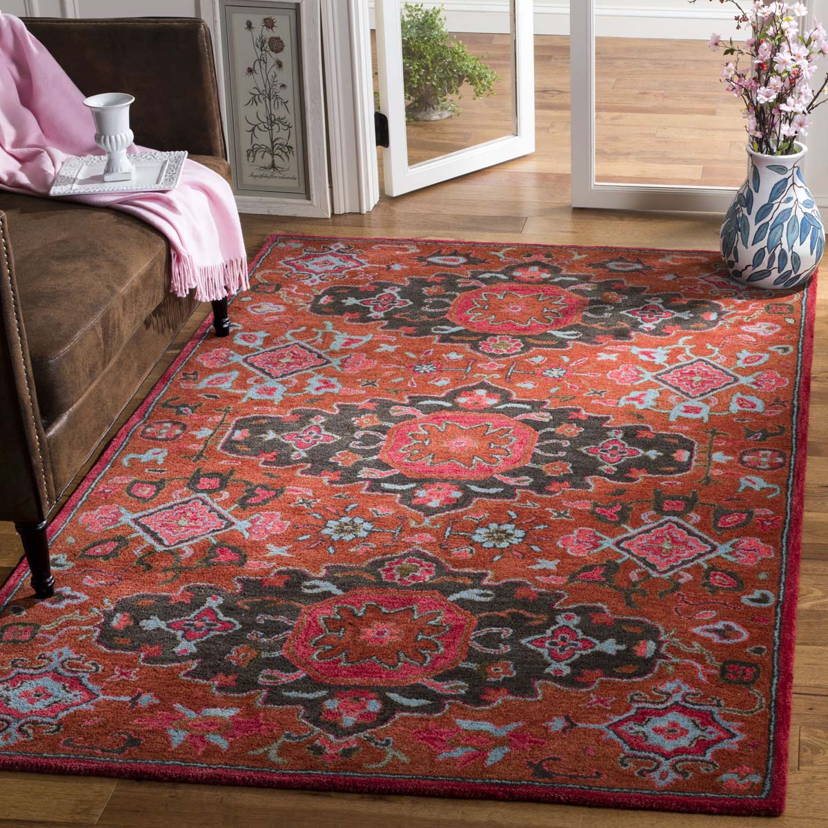 Safavieh Heritage 19P Rug, HG419P - Rust / Multi