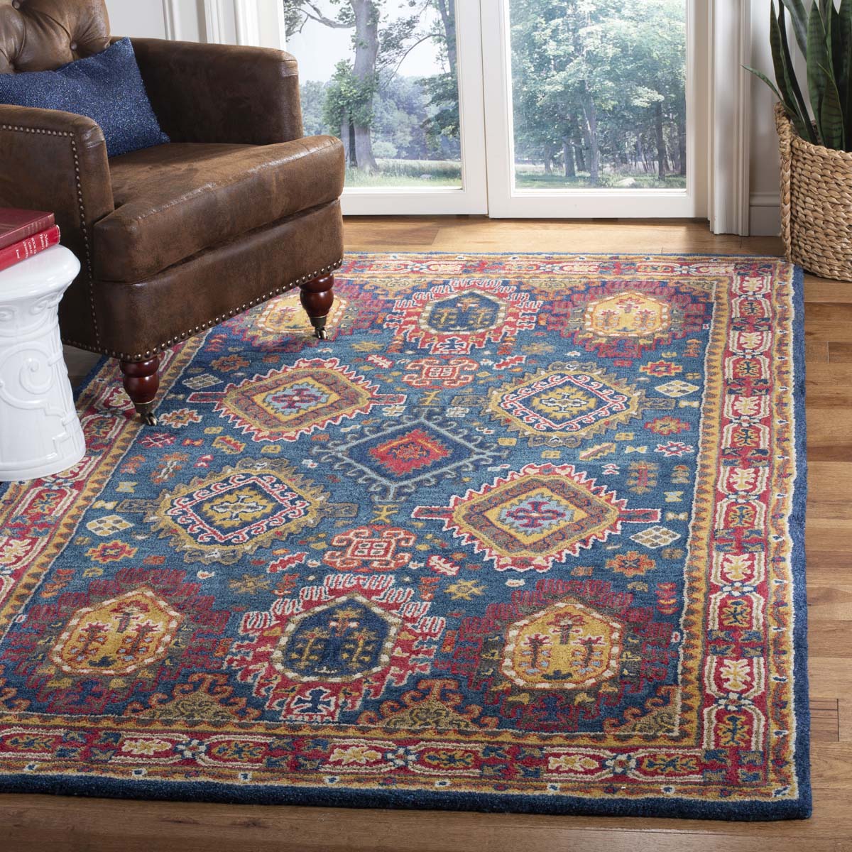 Safavieh Heritage 26N Rug, HG426N - Navy / Red