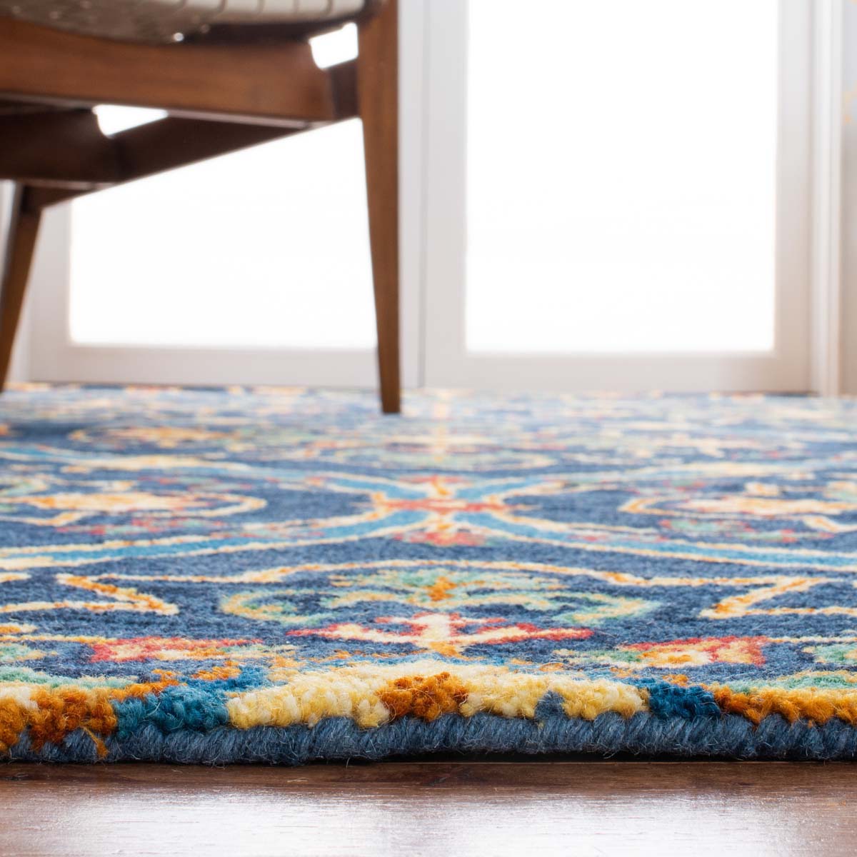 Safavieh Heritage 75 Rug, HG475 - Navy / Yellow