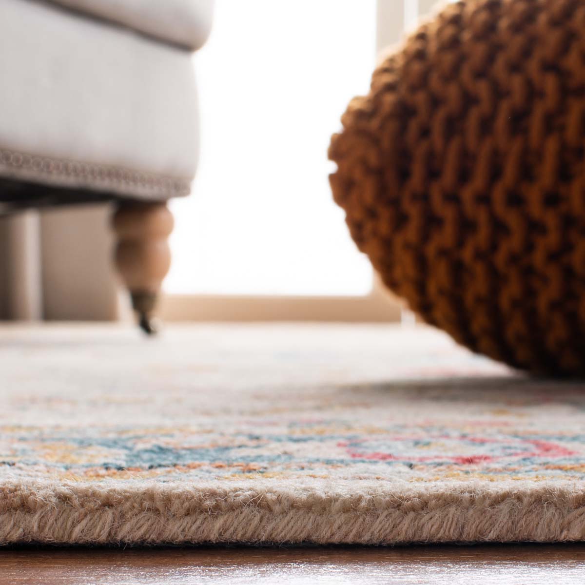 Safavieh Heritage 65 Rug, HG565 - Beige / Teal