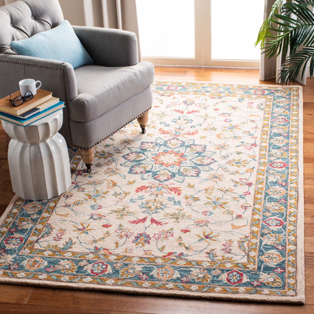 Safavieh Heritage 65 Rug, HG565