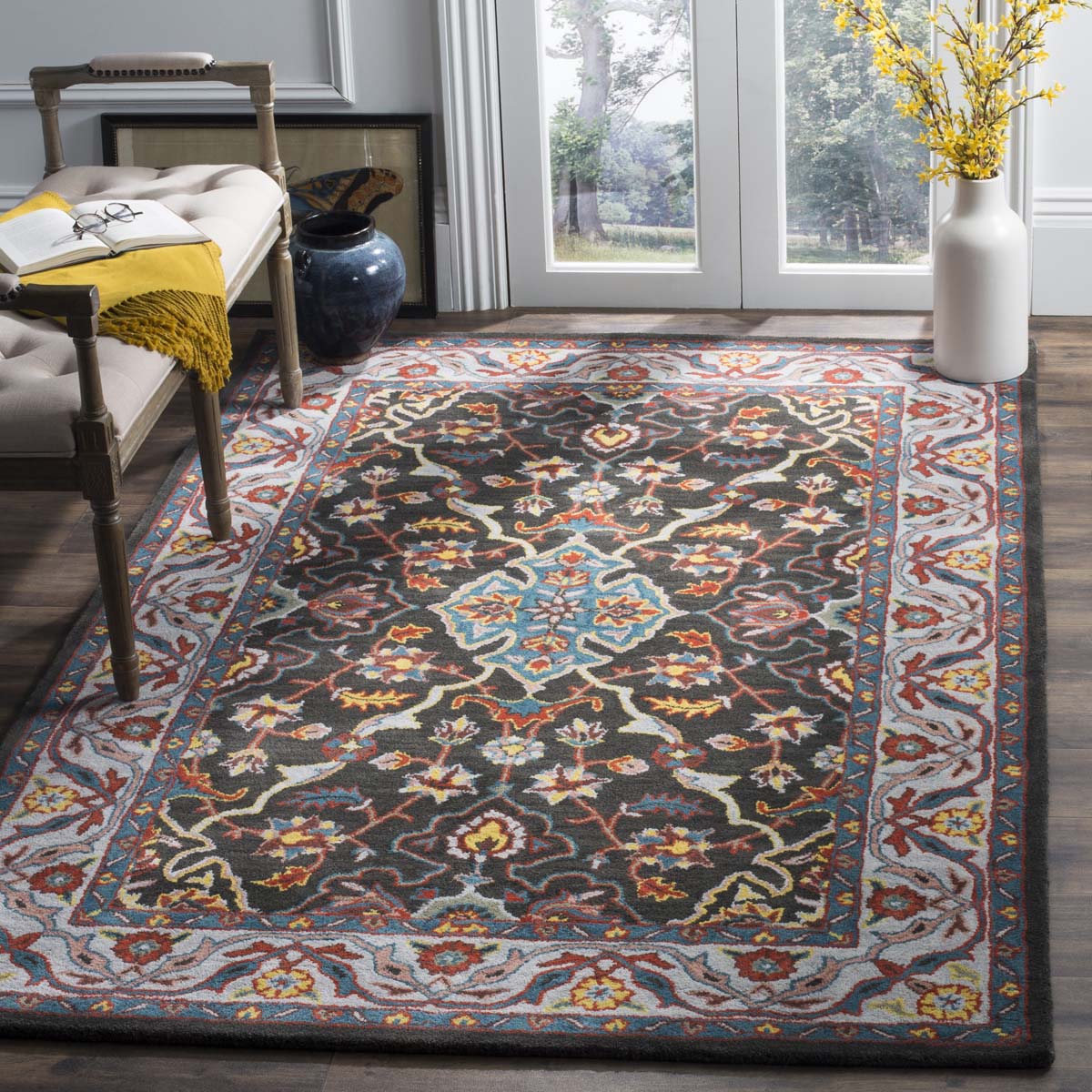 Safavieh Heritage 37A Rug, HG737A - Charcoal / Ivory