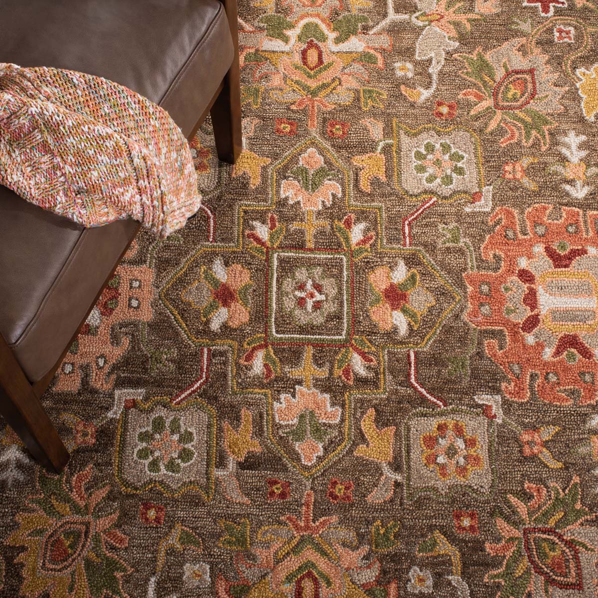 Safavieh Heritage 48 Rug, HG748 - Brown / Green