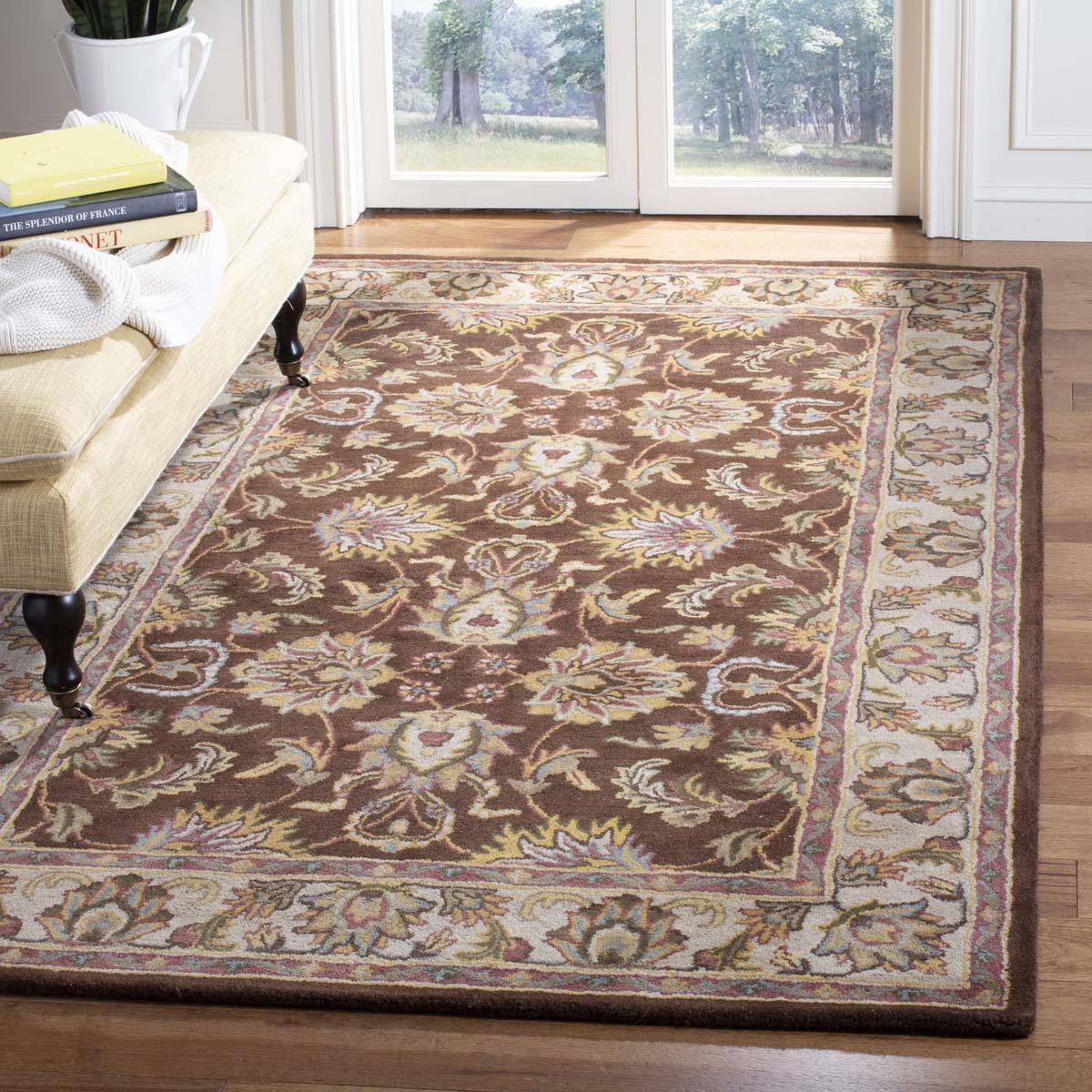 Safavieh Heritage 12 Rug, HG912 - Brown / Ivory