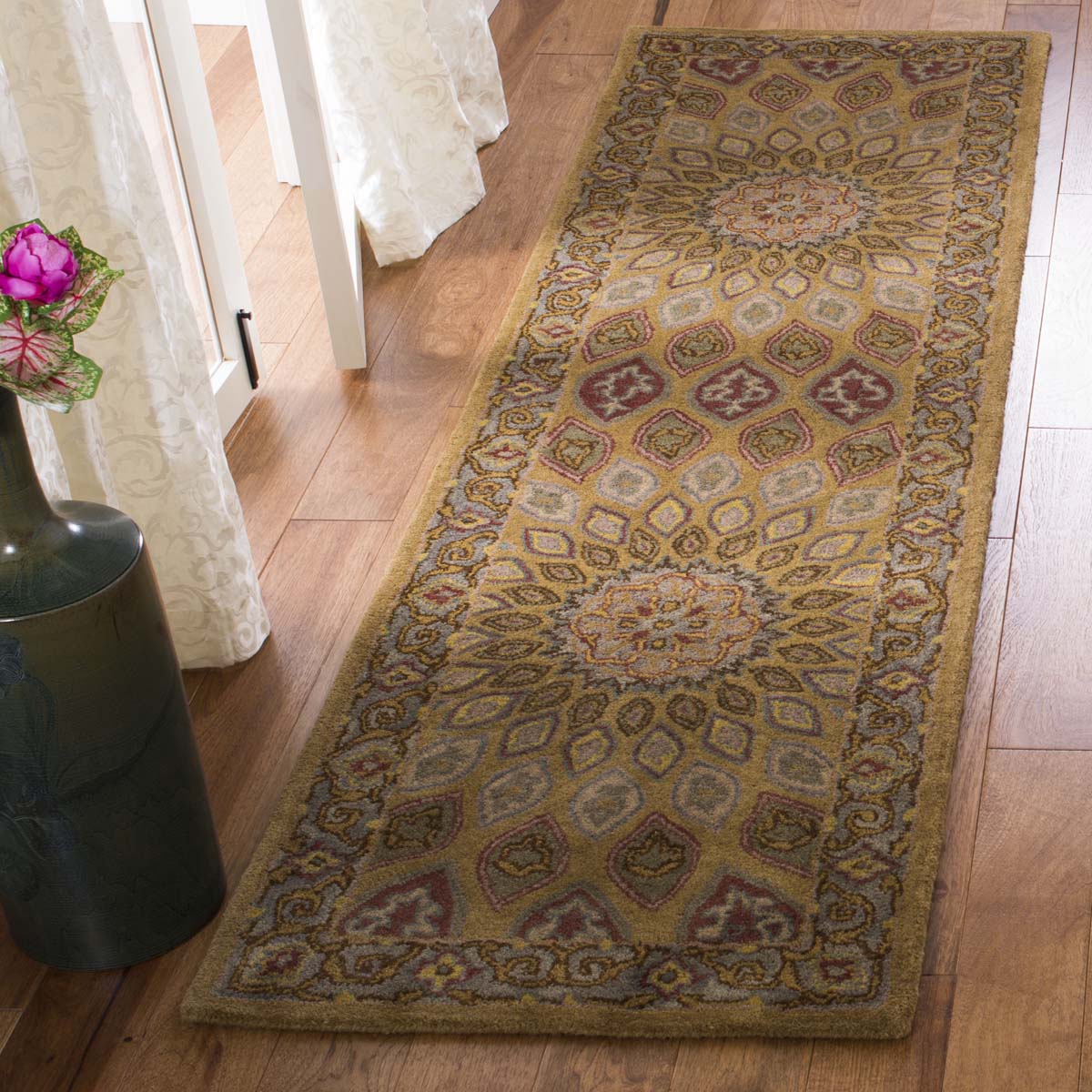 Safavieh Heritage 14 Rug, HG914 - Light Brown / Grey