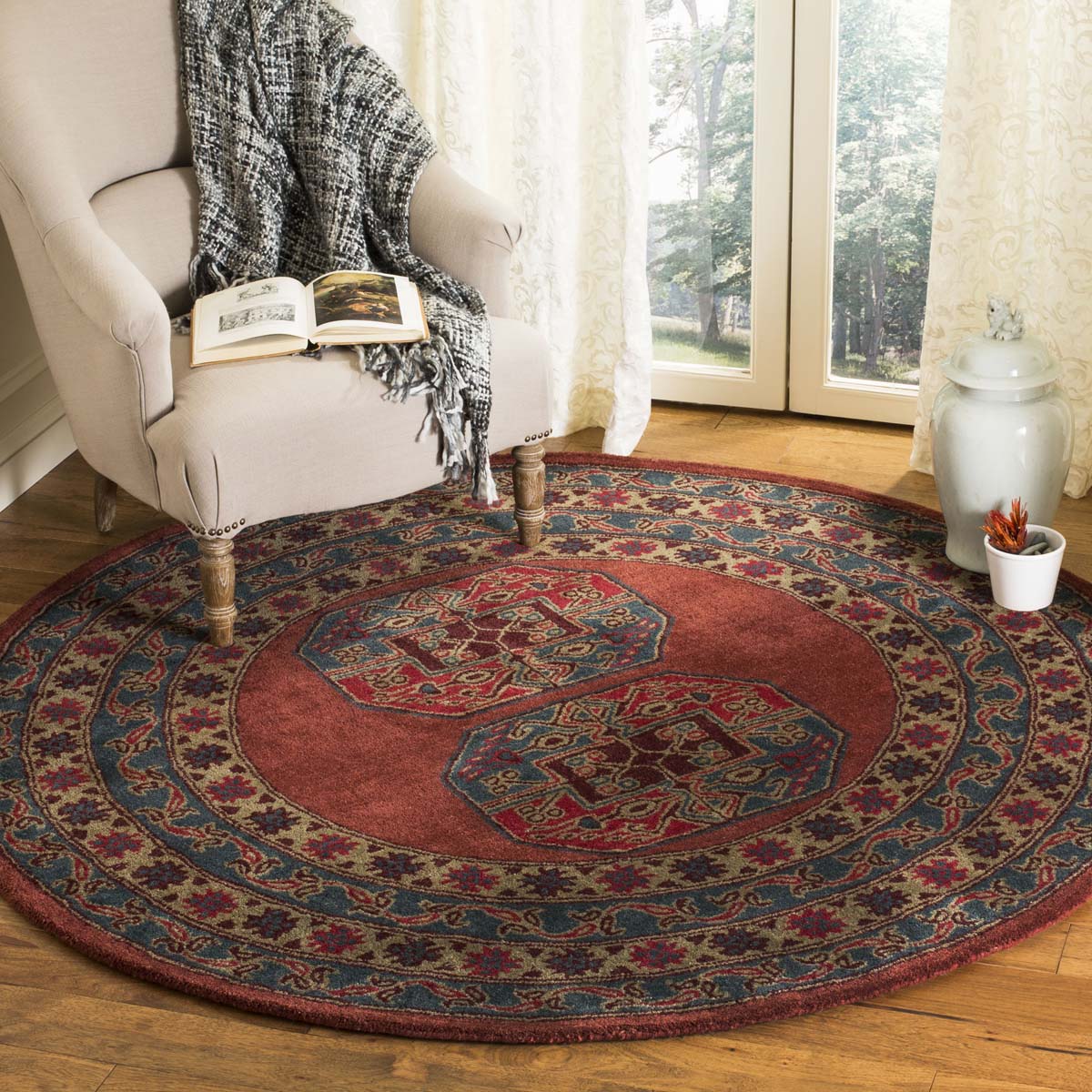 Safavieh Heritage 19Q Rug, HG919Q - Red