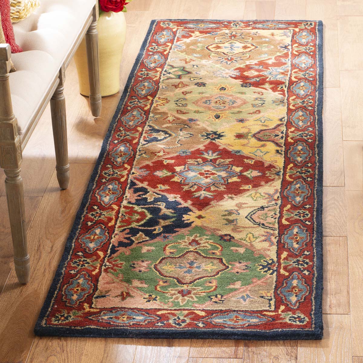 Safavieh Heritage 26A Rug, HG926A - Red / Multi