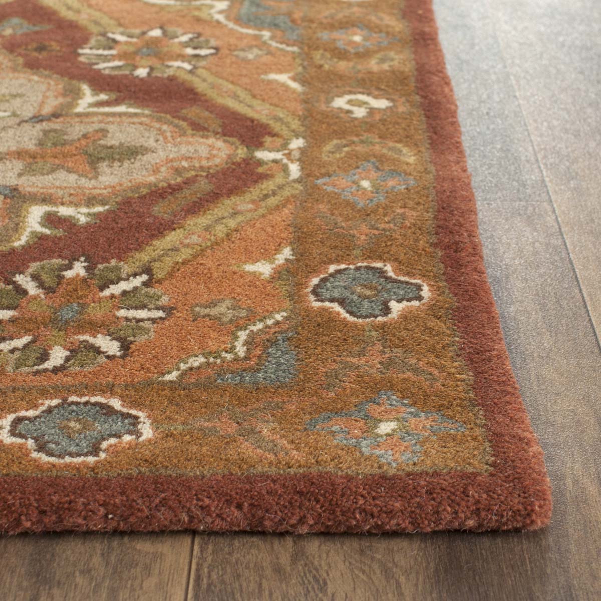 Safavieh Heritage 48 Rug, HG948 - Rust