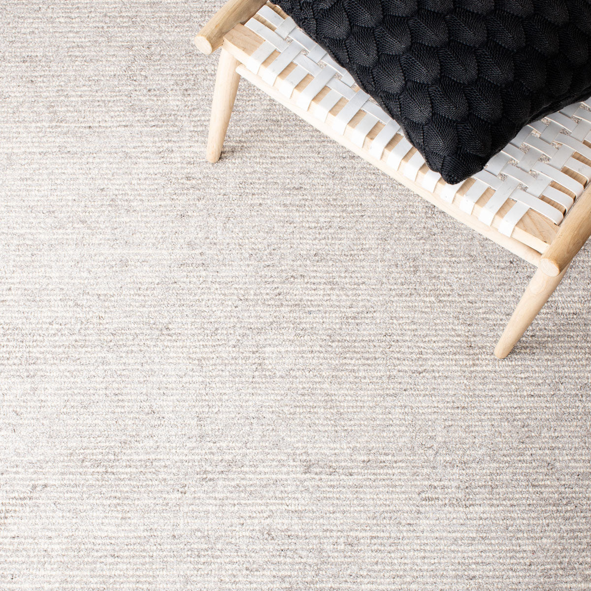 Safavieh Himalaya 153 Rug, HIM153 - Grey