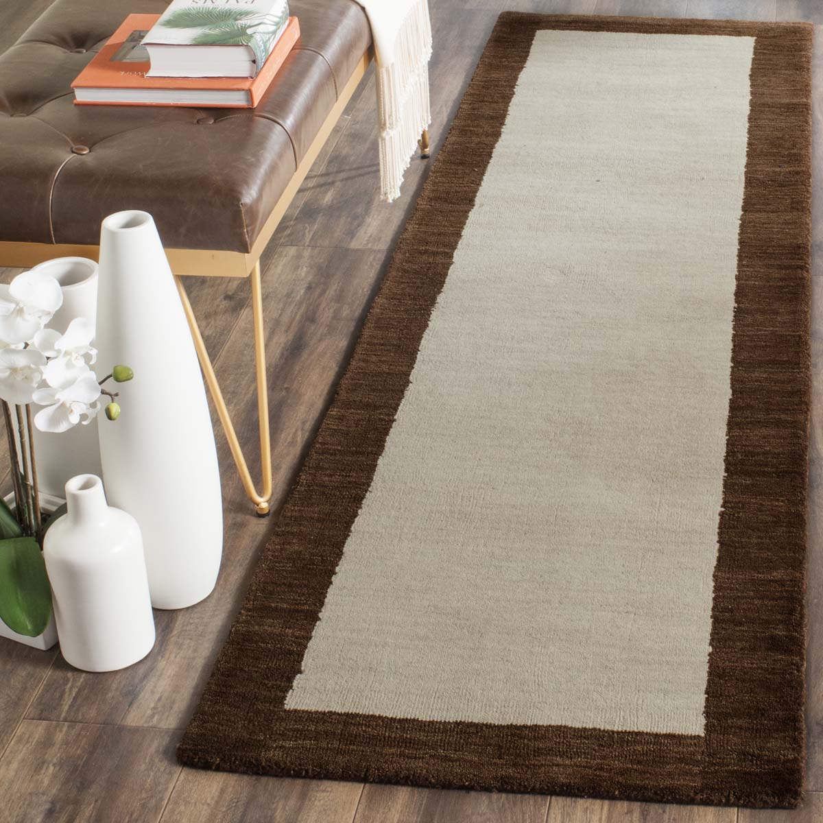 Safavieh Himalaya 585 Rug, HIM585 - Beige / Dark Brown