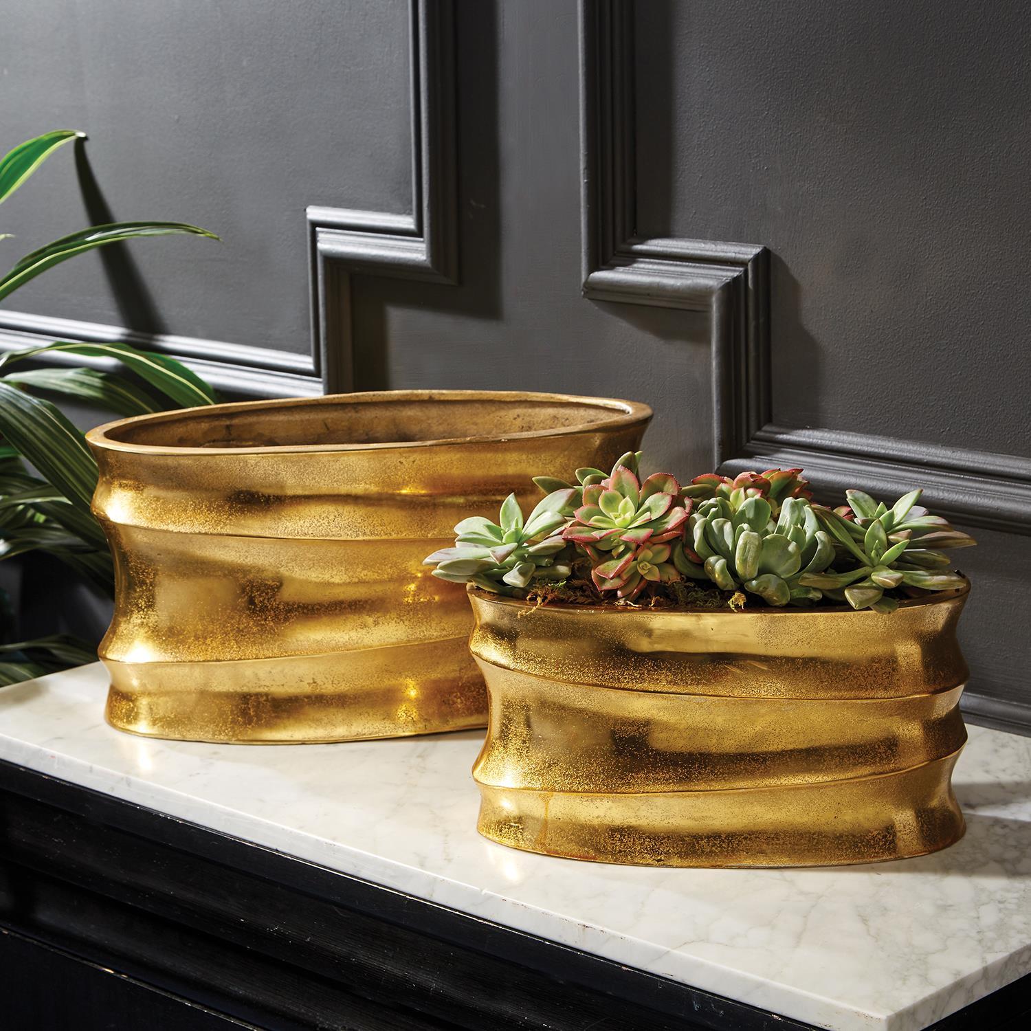 Two's Company Golden Wave Planters (set of 2)
