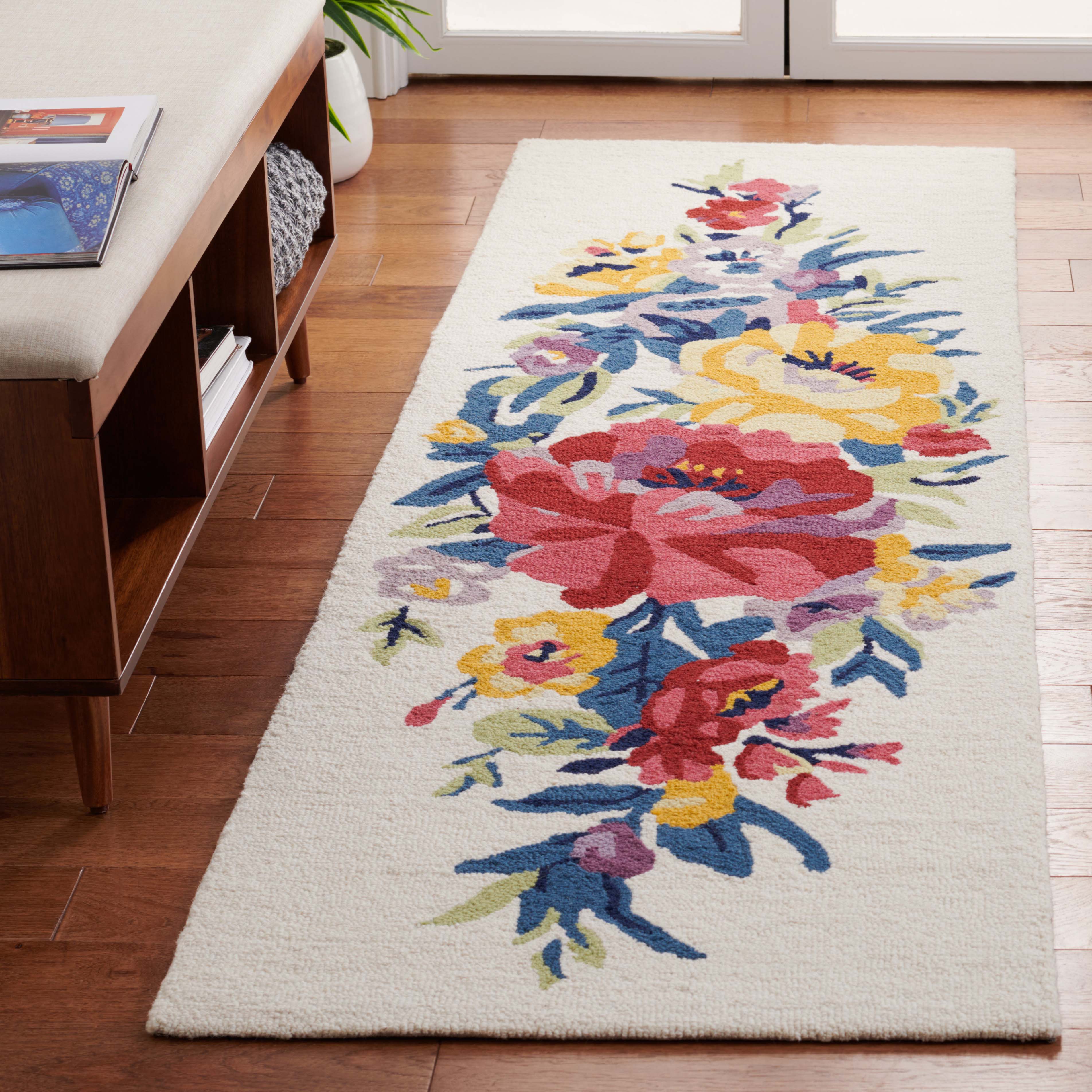 Safavieh Chelsea 219 Rug, HK219 - Ivory / Rose
