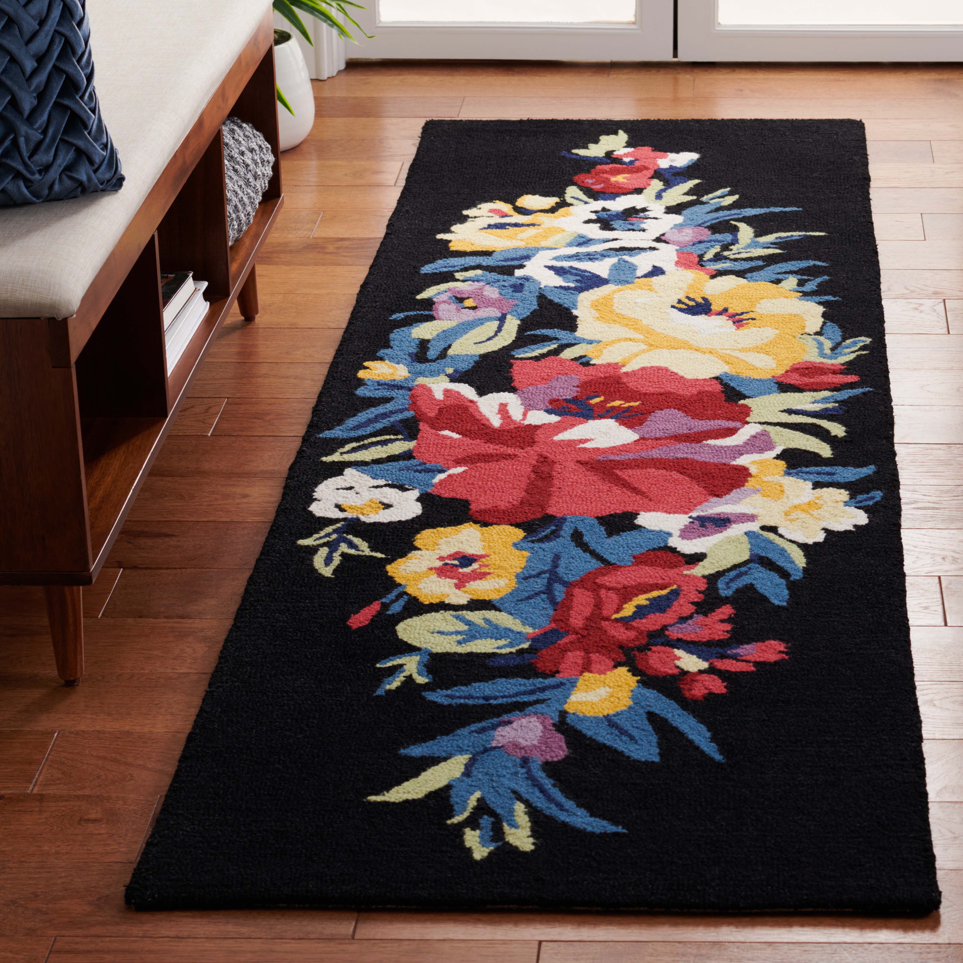 Safavieh Chelsea 219 Rug, HK219 - Black / Rose