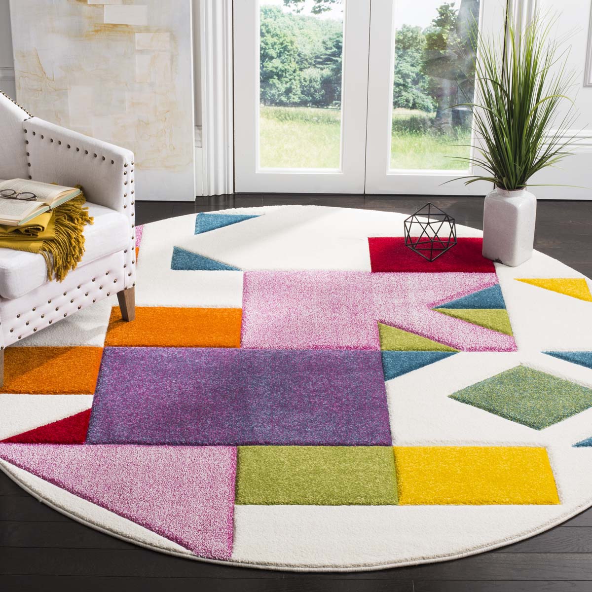 Safavieh Hollywood 702 Rug, HLW702 - Ivory / Rose