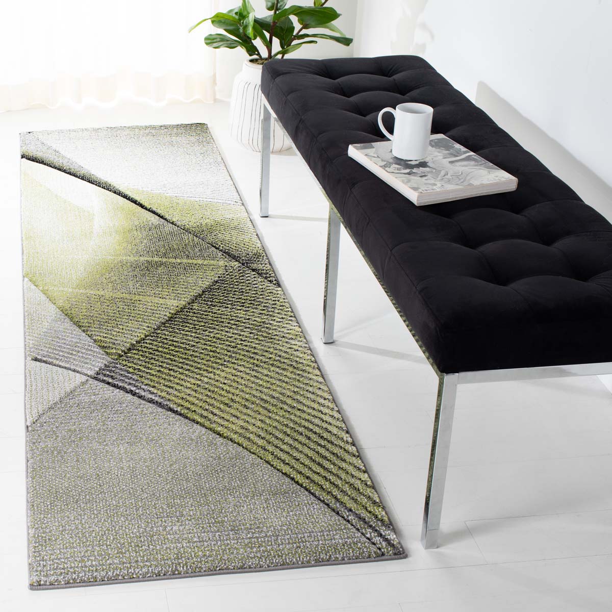 Safavieh Hollywood 715 Rug, HLW715 - Grey / Green