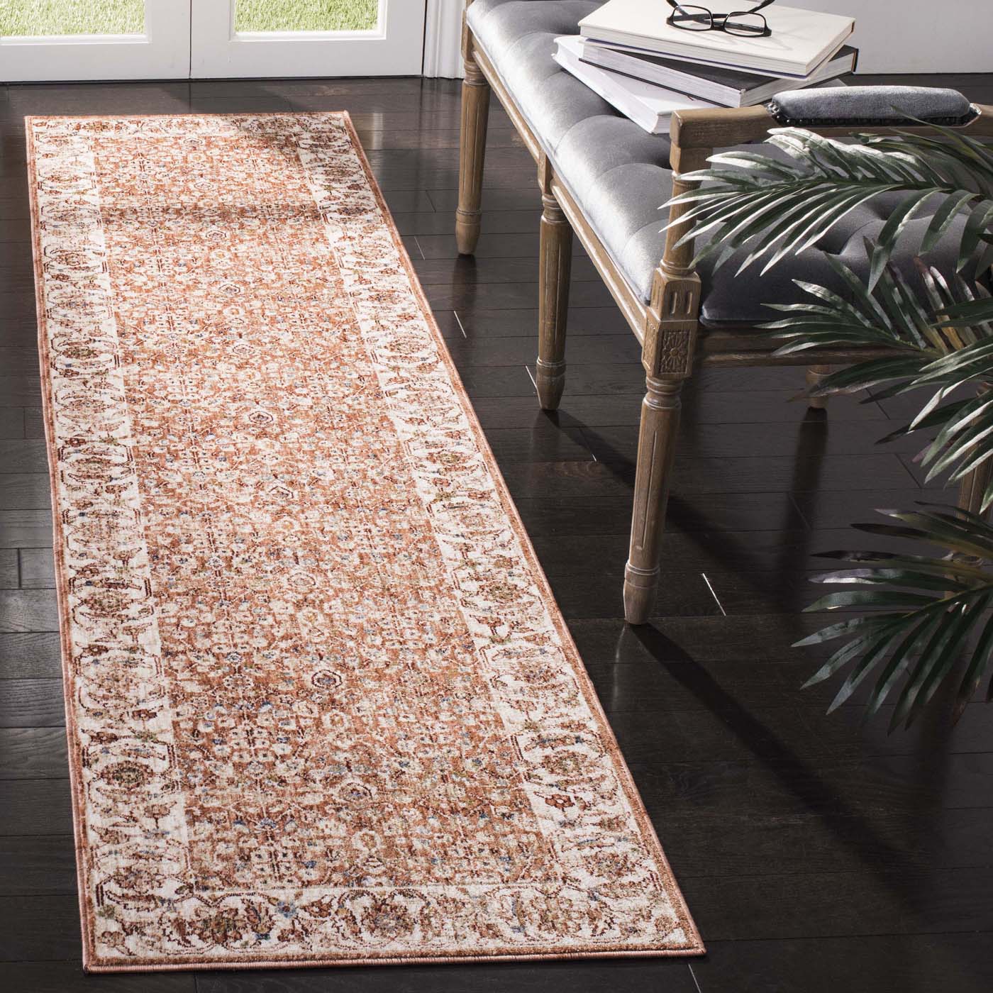 Safavieh Heirloom 701 Rug, HRL701 - Beige / Light Rust