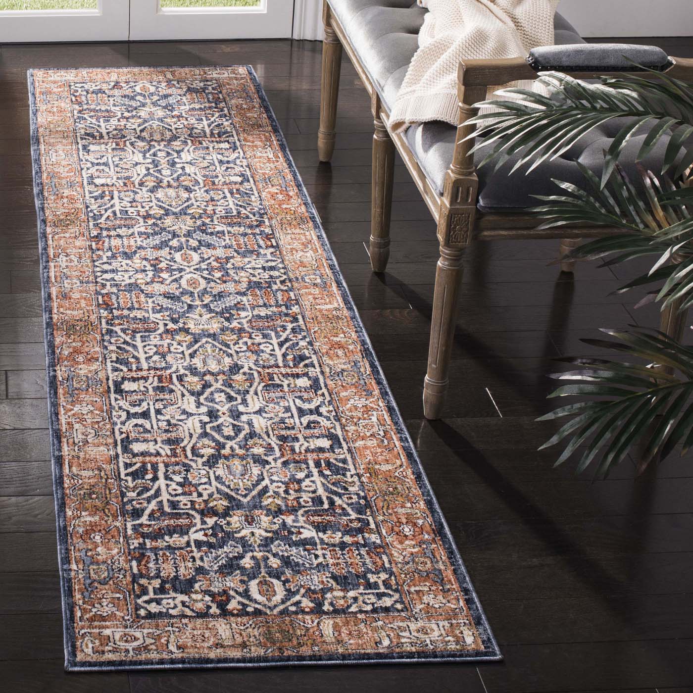 Safavieh Heirloom 703 Rug, HRL703 - Navy / Beige