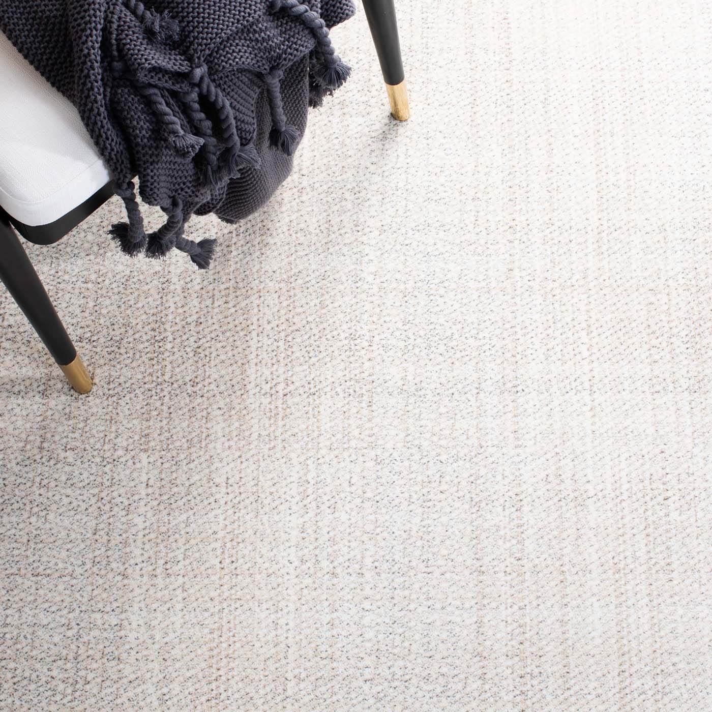 Safavieh Herat 341 Rug, HRT341 - Ivory / Beige