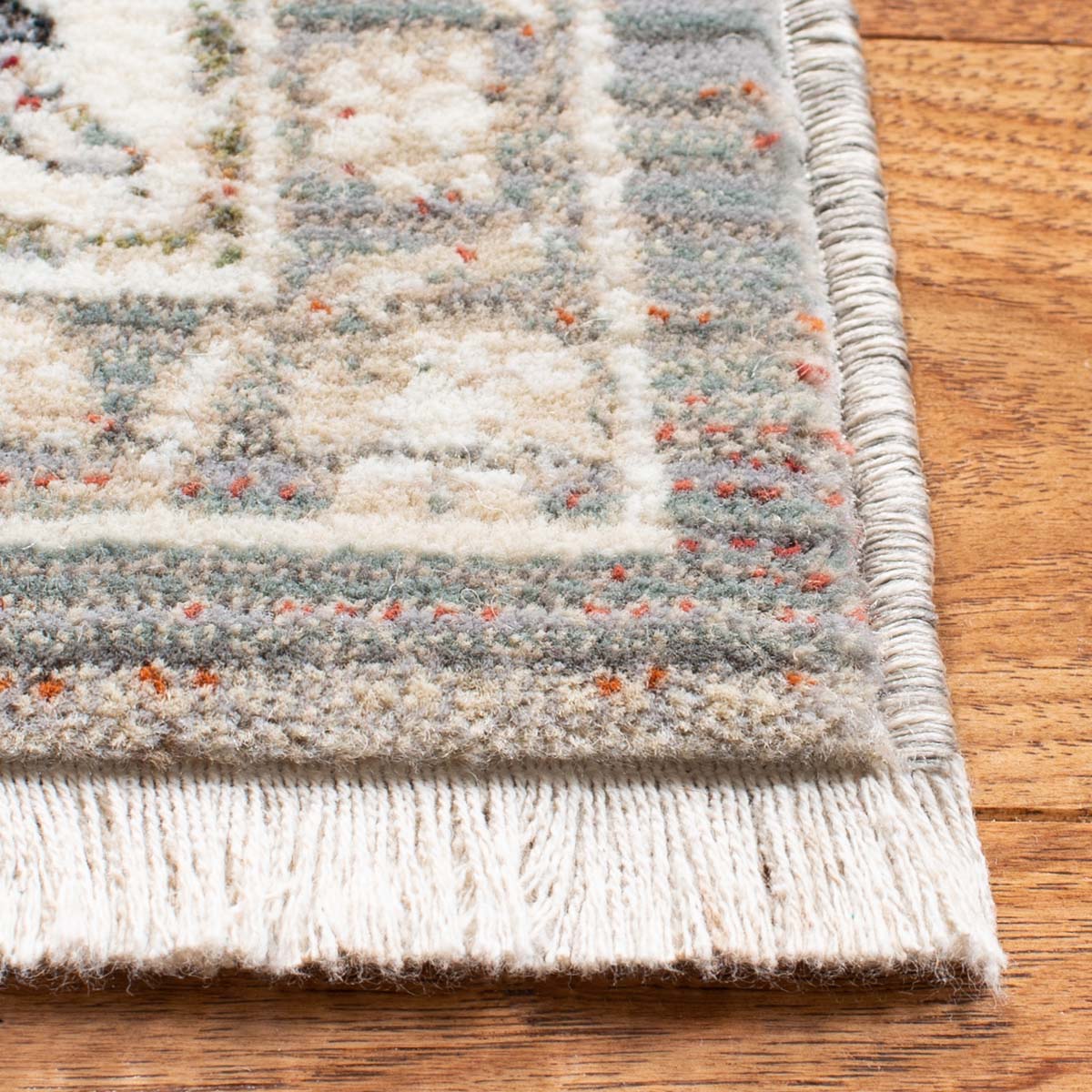 Safavieh Herat 355 Rug, HRT355 - Grey / Cream