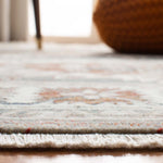 Safavieh Herat 355 Rug, HRT355 - Grey / Cream