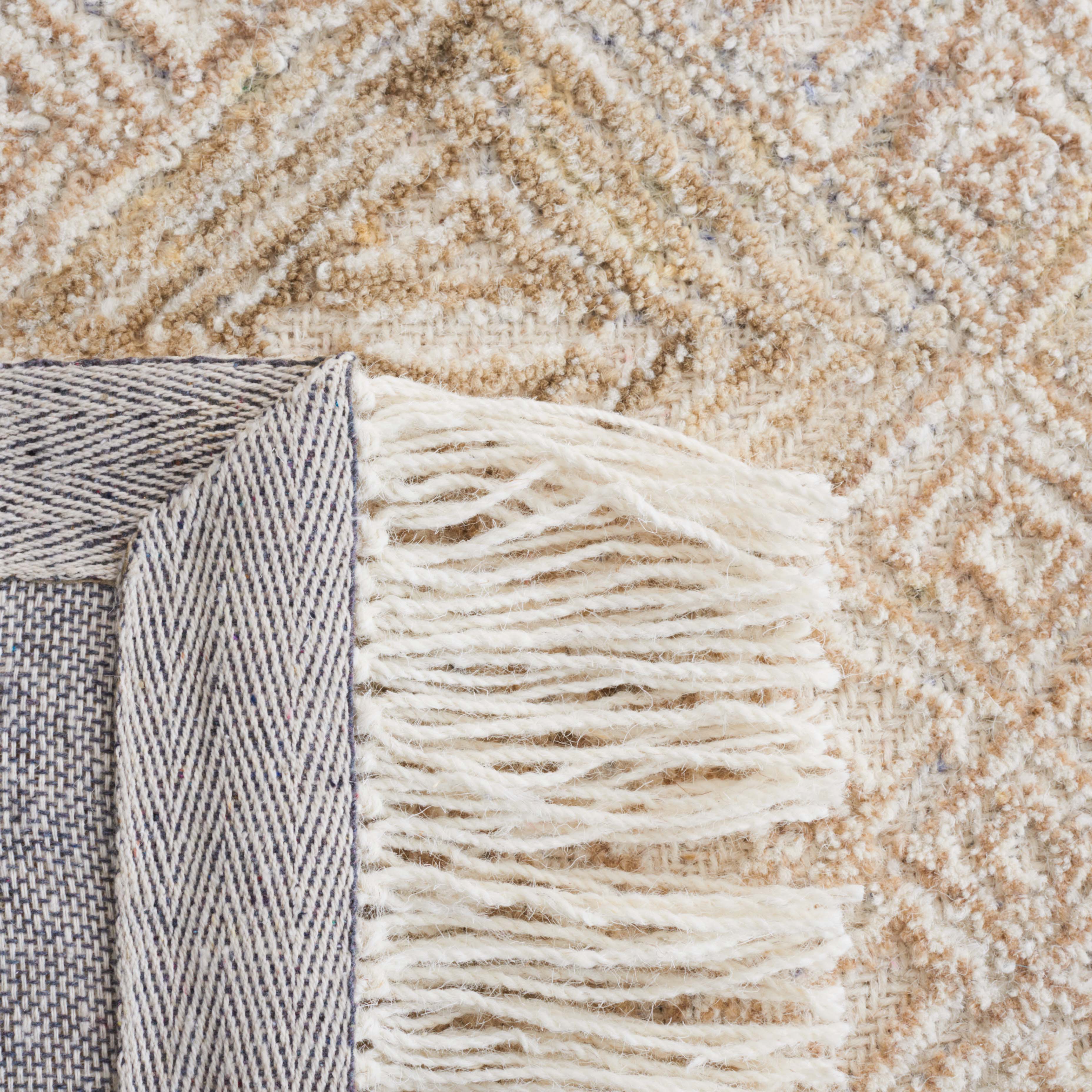 Safavieh Ikat 803 Rug, IKT803 - Ivory / Sage