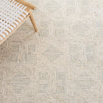 Safavieh Ikat 804 Rug, IKT804 - Ivory / Grey