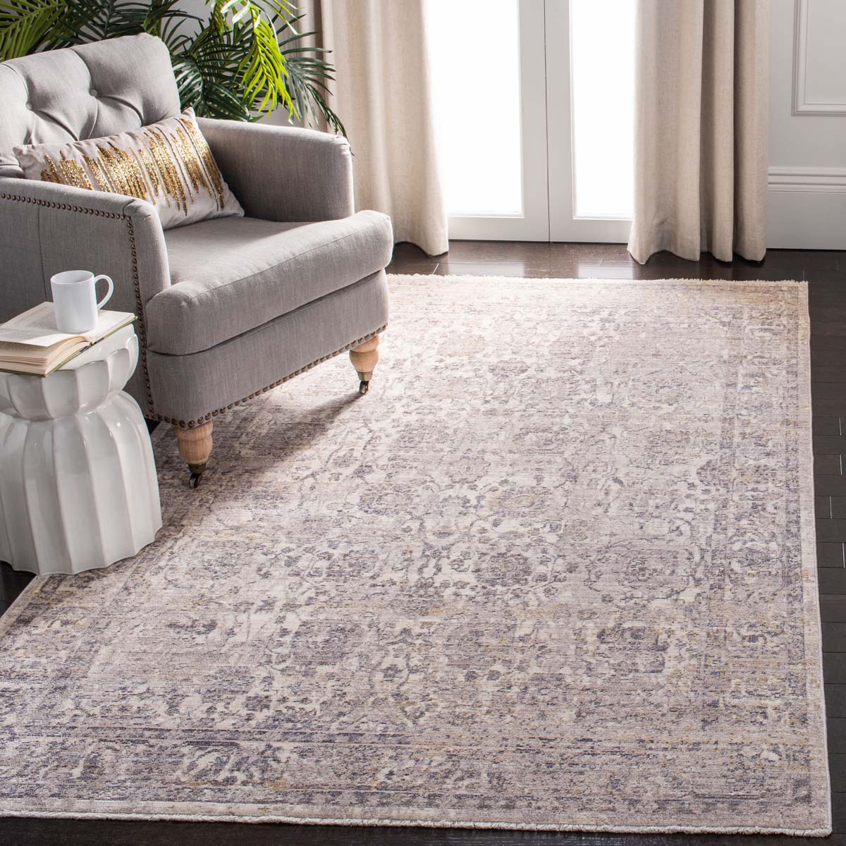 Safavieh Illusion 702 Rug, ILL702 - Cream / Light Brown