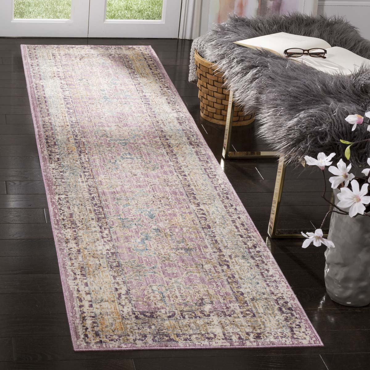 Safavieh Illusion 706 Rug, ILL706 - Rose / Light Grey