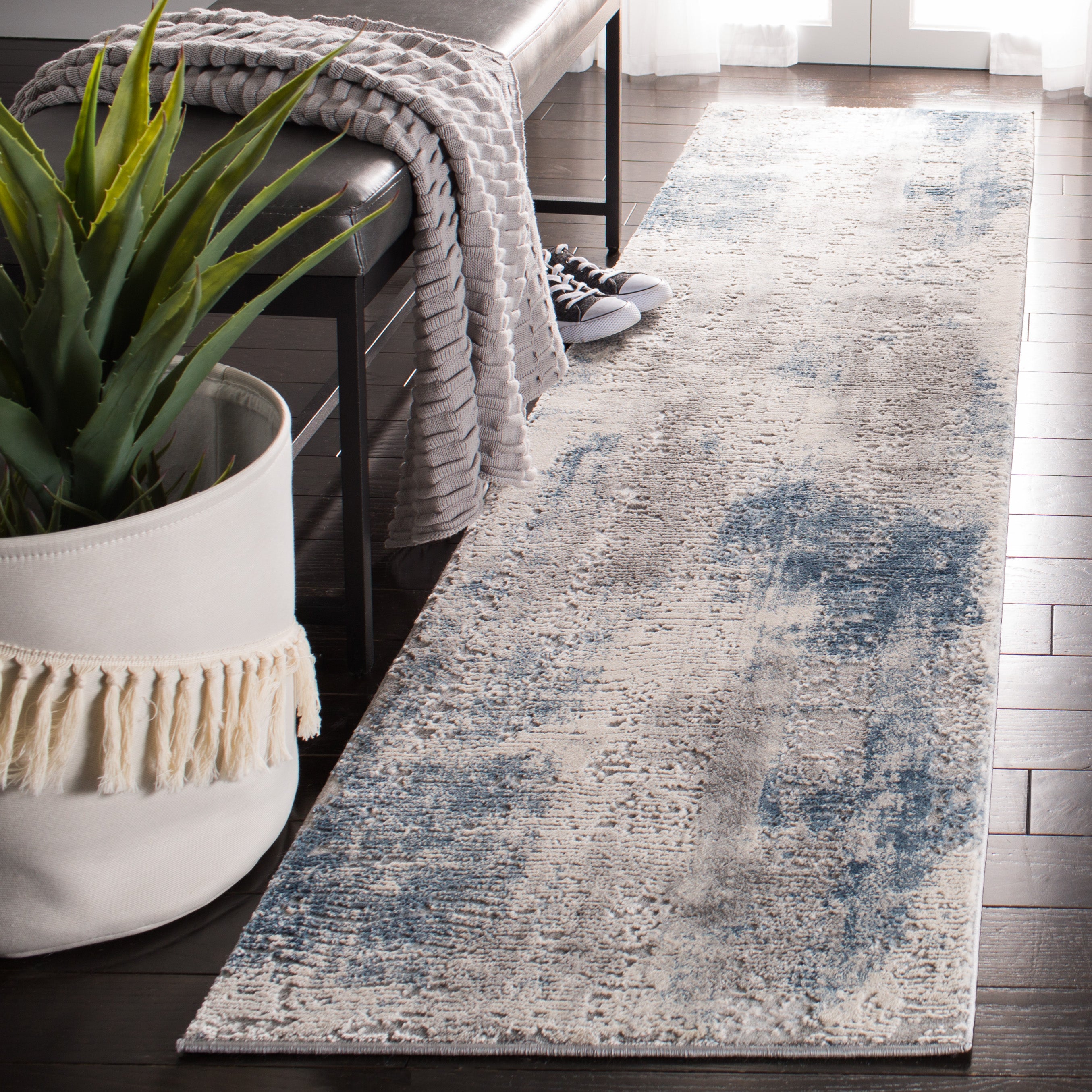 Safavieh Invista 411 Rug, INV411 - Grey / Ivory