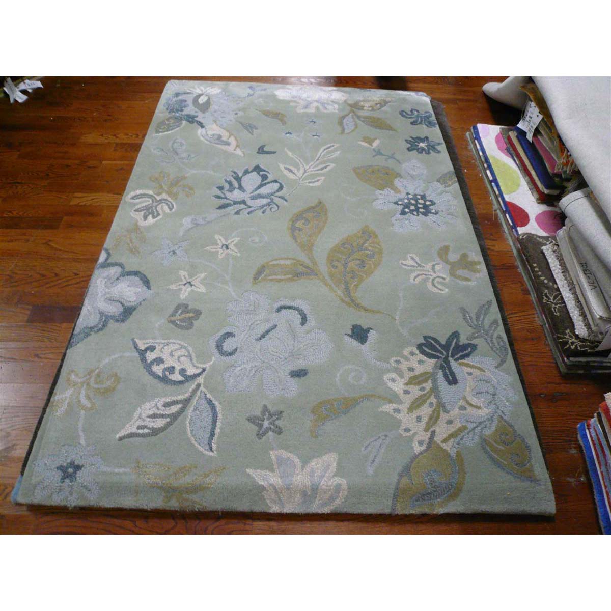 Safavieh Jardin 451 Rug, JAR451 - Light Green / Multi