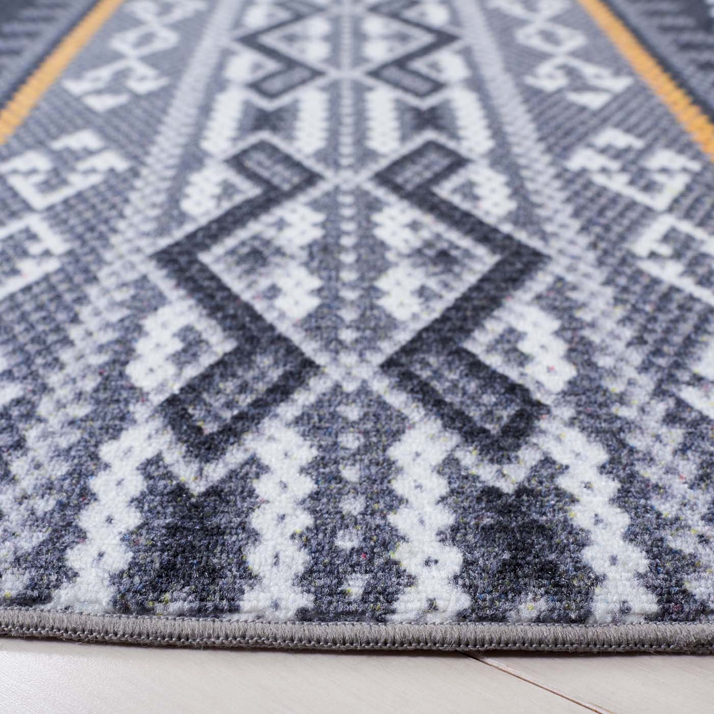 Safavieh Journey 179 Rug, JNY179 - Grey / Gold