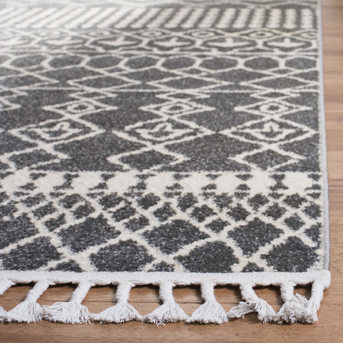 Safavieh Kasbah 100 173 Rug, KBH173 - Grey / Ivory