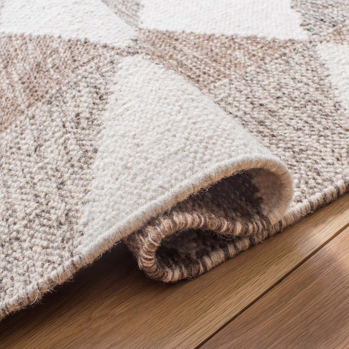 Safavieh Kilim 154 Rug, KLM154 - Ivory / Brown