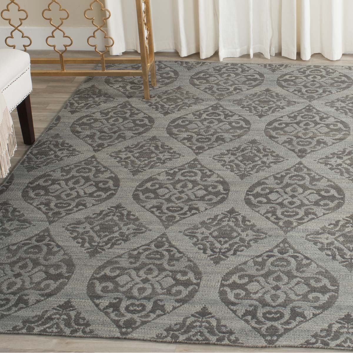 Safavieh Kilim 224 Rug, KLM224 - Grey / Dark Grey