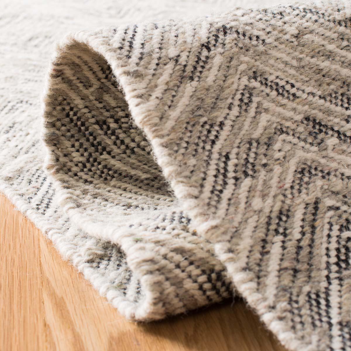 Safavieh Kilim 407 Rug, KLM407 - Grey