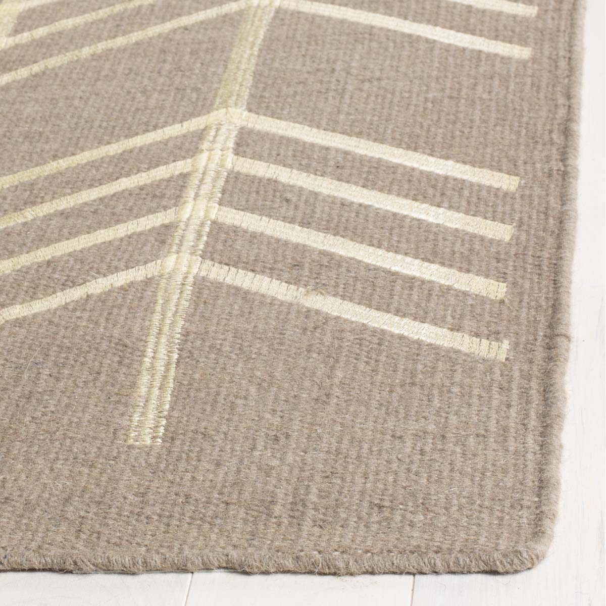 Safavieh Kilim 624 Rug, KLM624 - Beige
