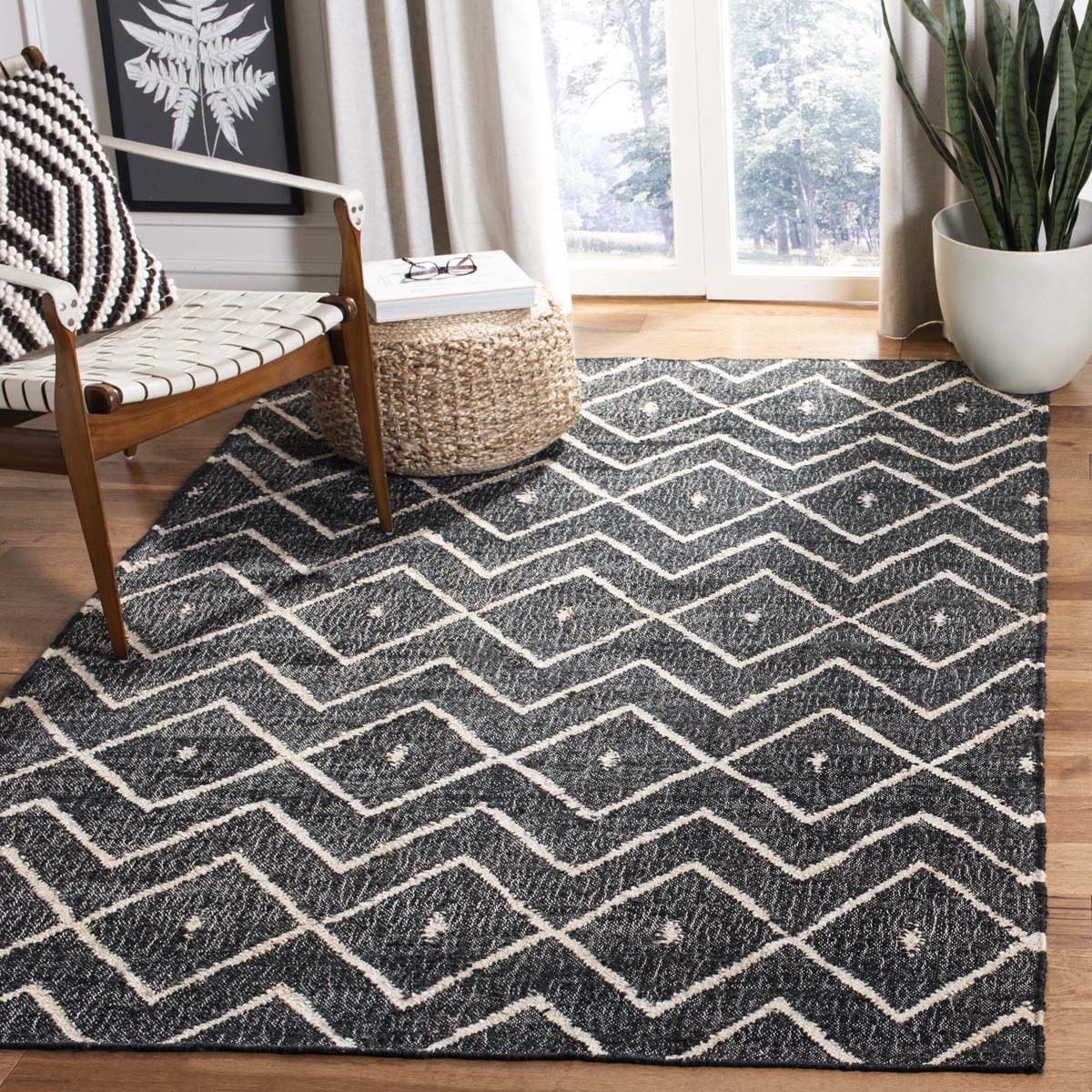 Safavieh Kilim 750 Rug, KLM750 - Charcoal / Natural