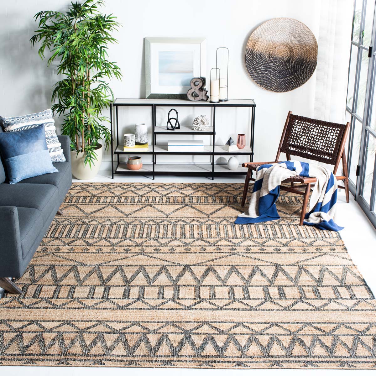 Safavieh Kilim 752 Rug, KLM752 - Natural / Charcoal