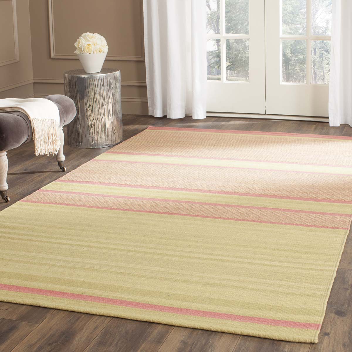 Safavieh Kilim 952 Rug, KLM952 - Lime / Pink
