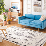 Safavieh Kenya 176 Rug, KNY176 - Ivory / Black