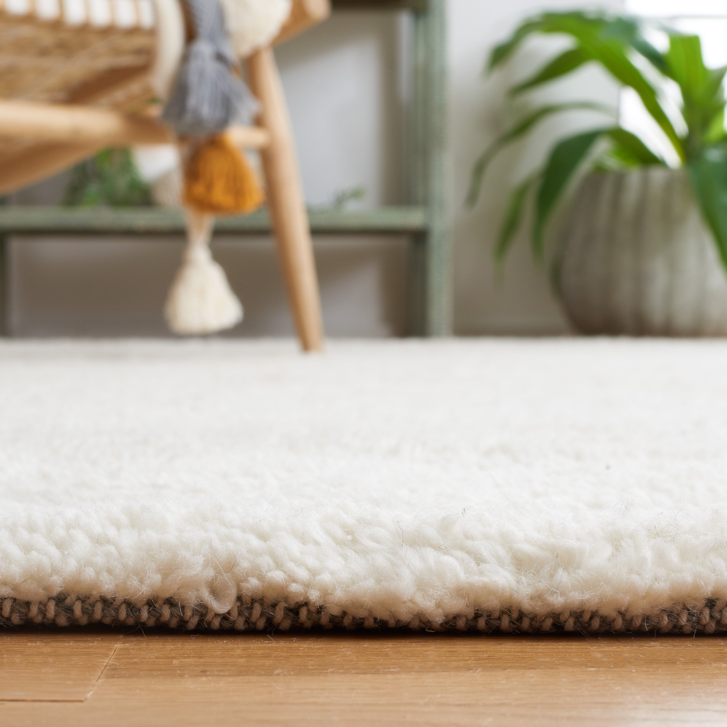 Safavieh Kenya 776 Rug, KNY776 - Ivory / Grey