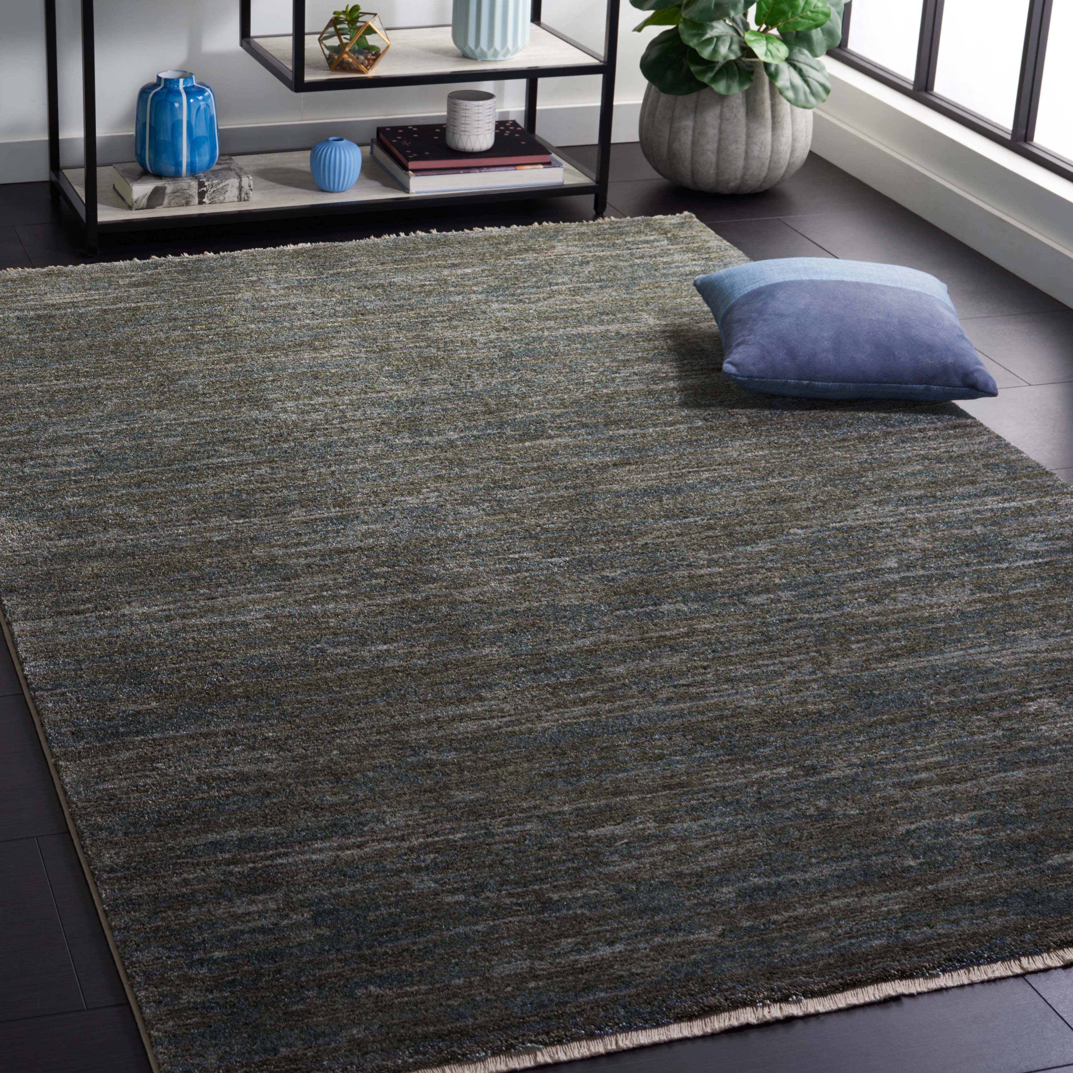 Safavieh Lasa 104 Rug, LAS104 - Green / Gold