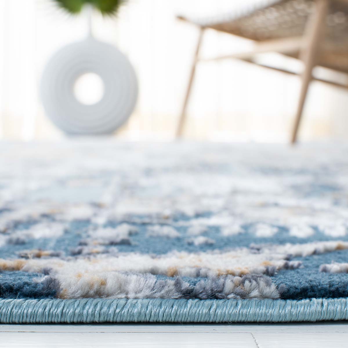 Safavieh Lagoon 174 Rug, LGN174 - Blue / Gold