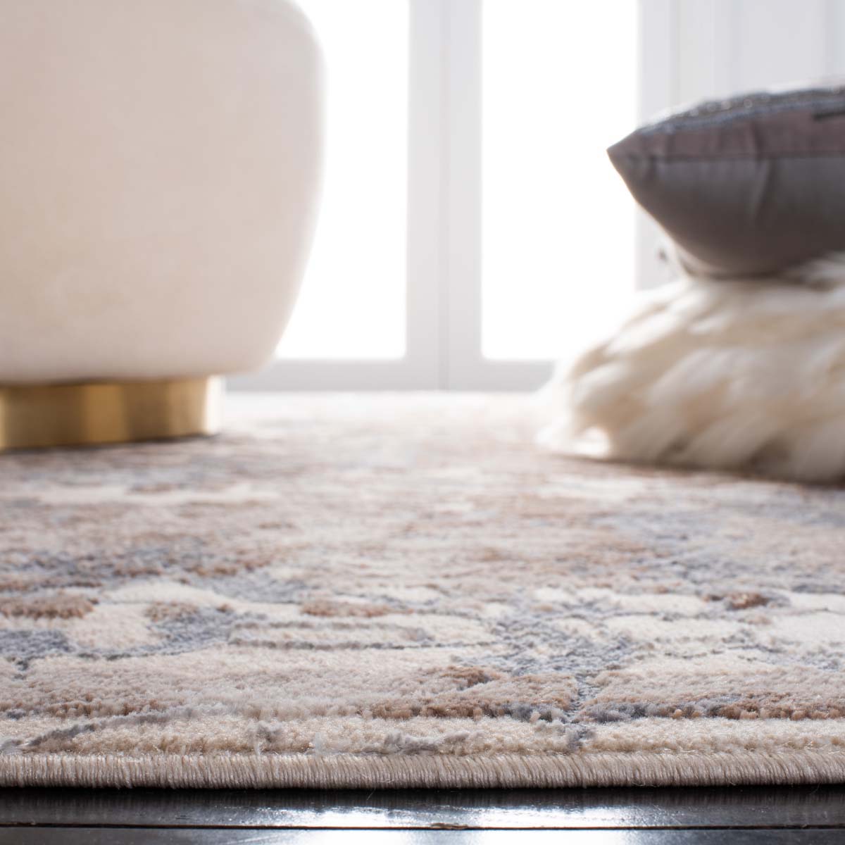 Safavieh Lagoon 184 Rug, LGN184 - Ivory / Brown