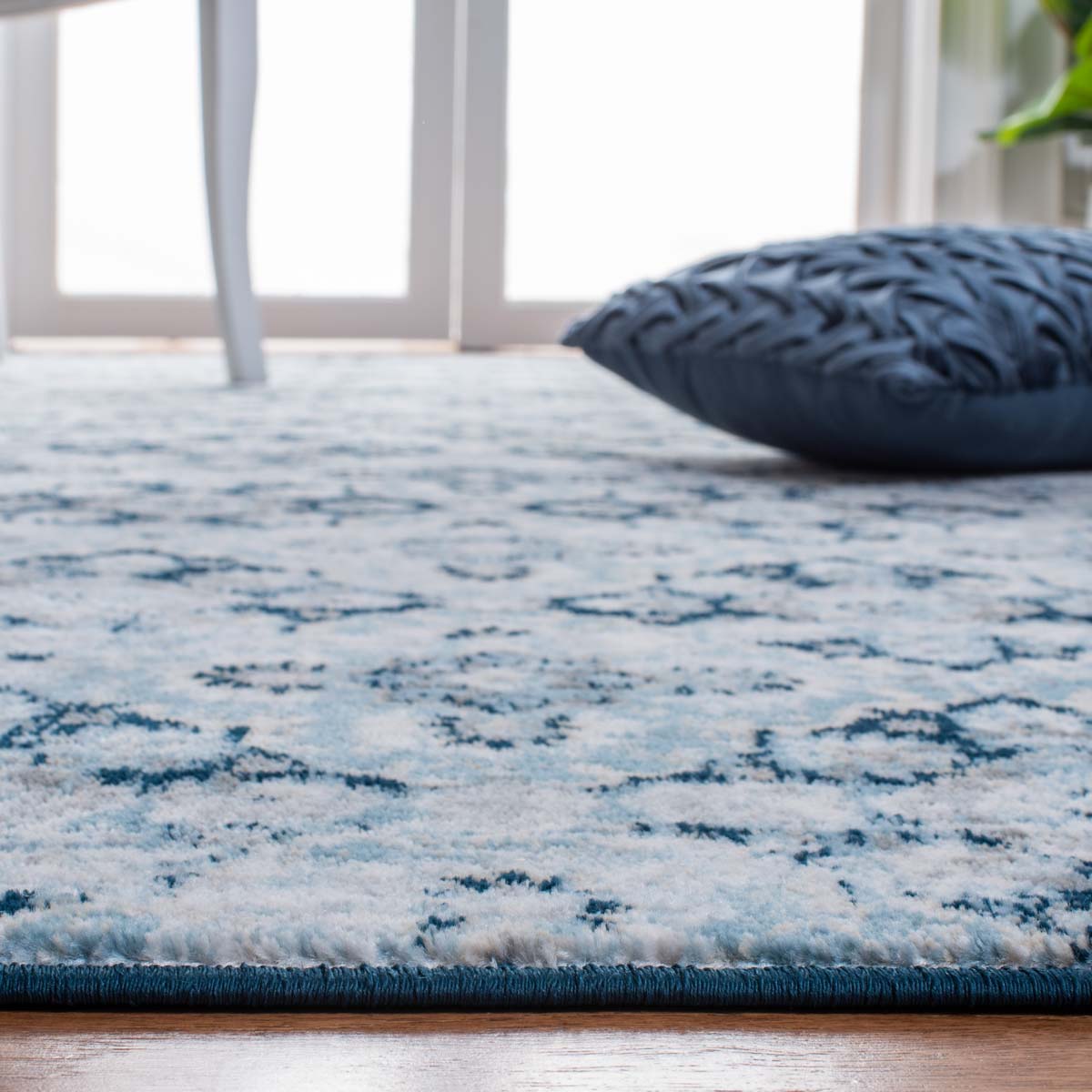 Safavieh Lagoon 230 Rug, LGN230 - Navy / Ivory
