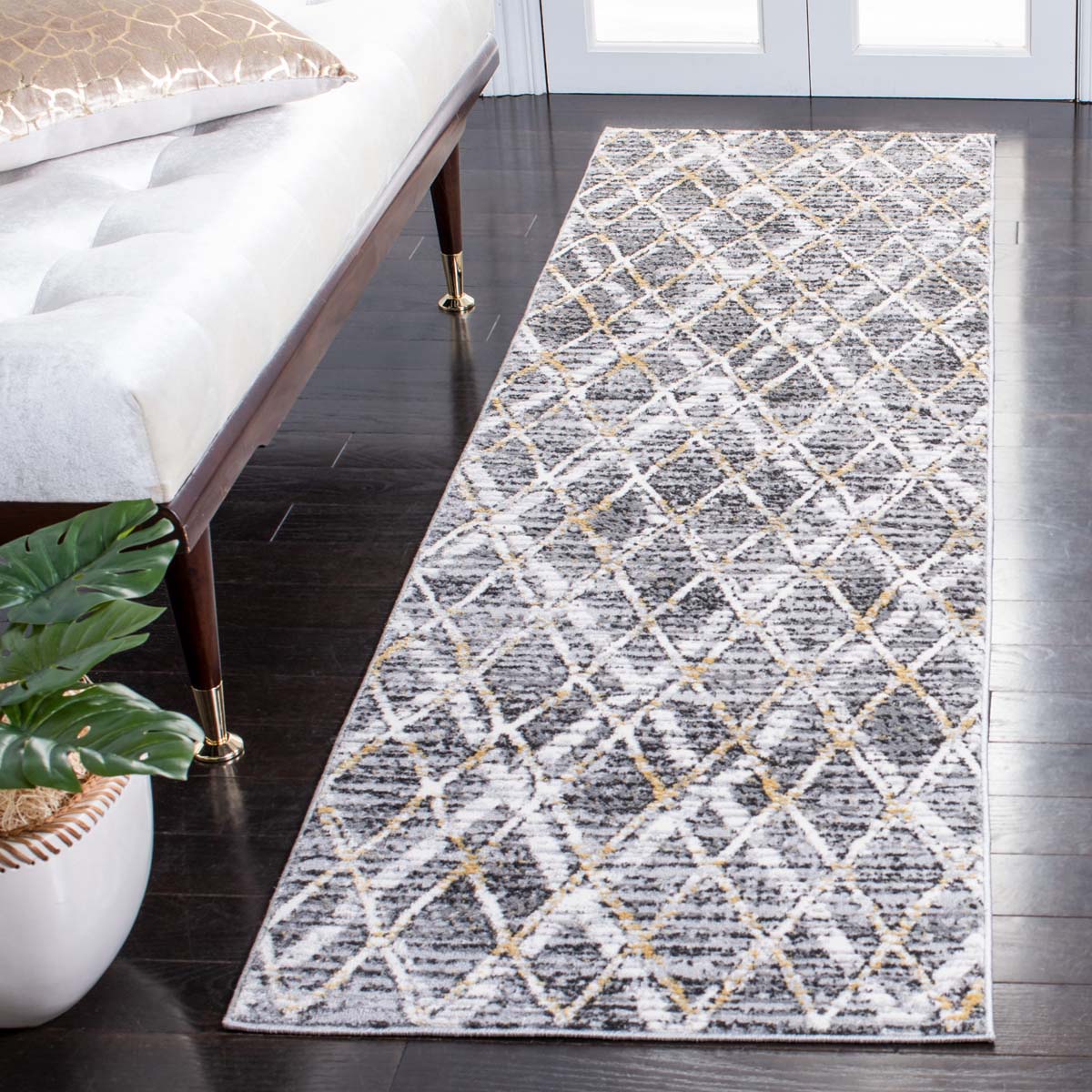 Safavieh Lagoon 515 Rug, LGN515 - Grey / Gold