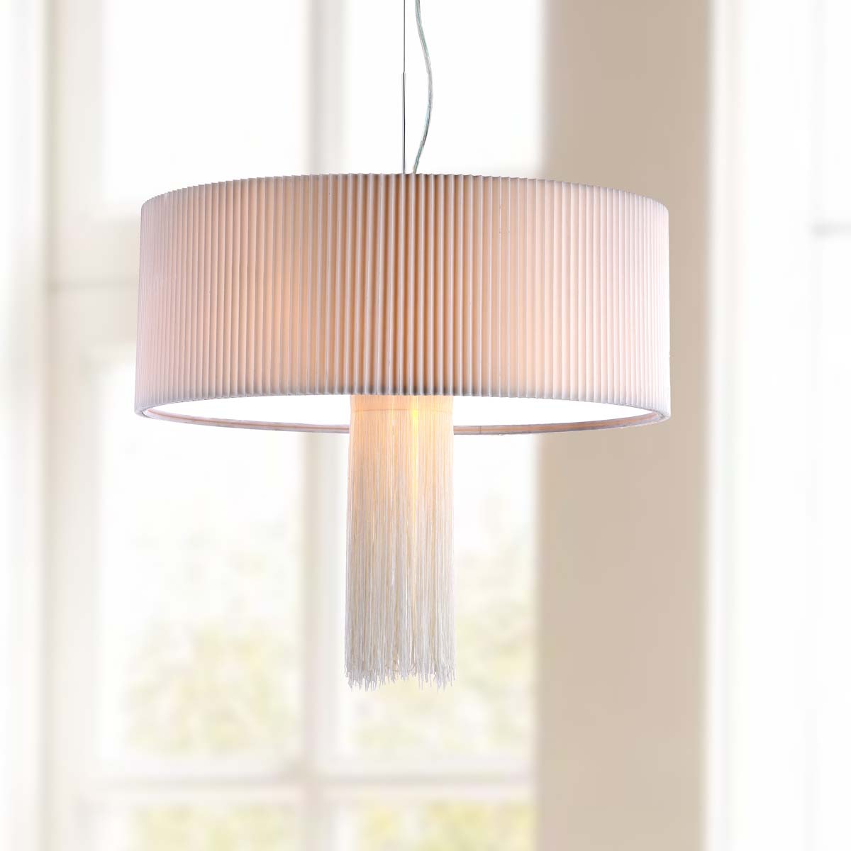 Safavieh Schroom 3 Light Chrome 24, LIT4431 - Chrome/Cream