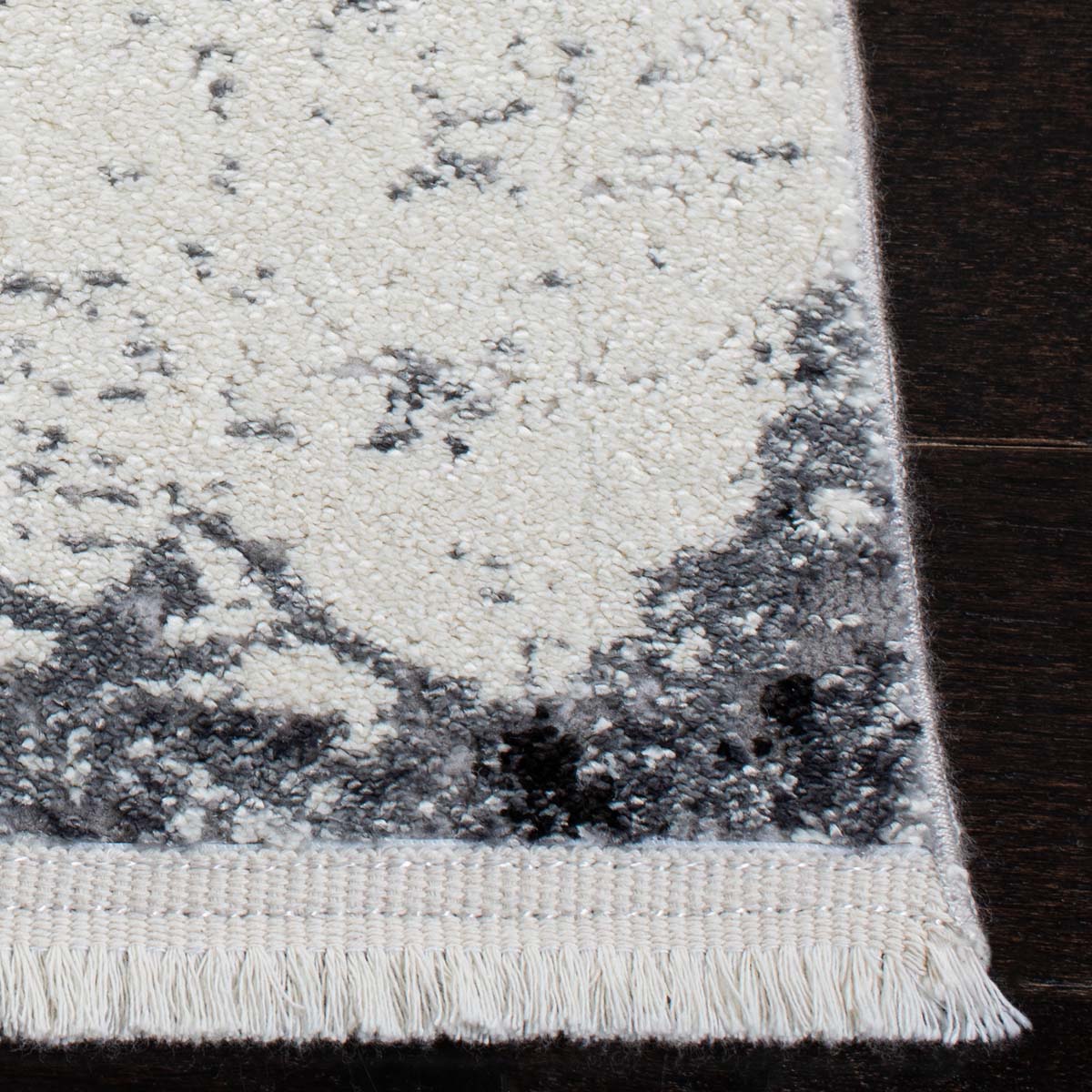 Safavieh Lilypond 800 883 Rug, LLP883 - Grey / Dark Grey