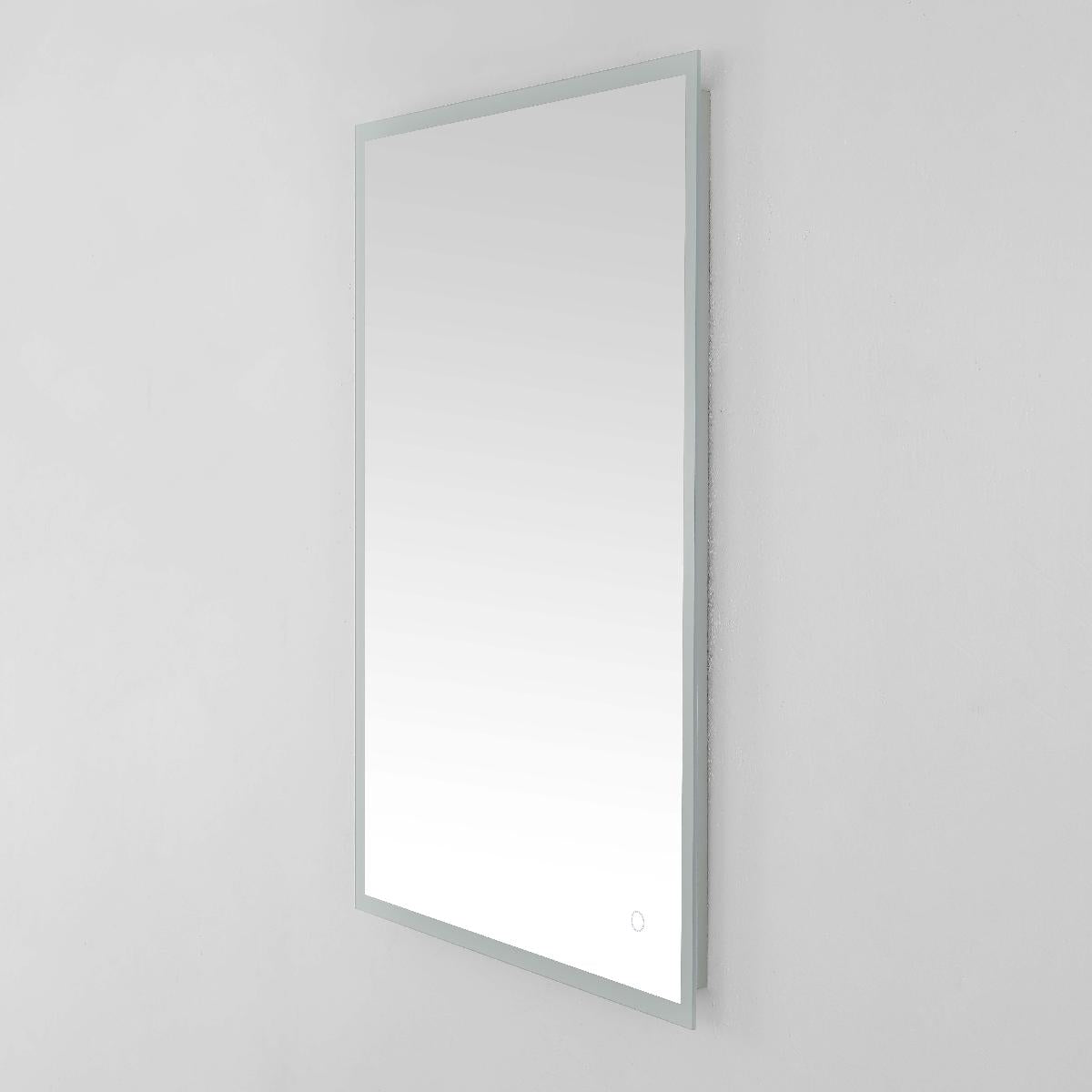 Safavieh Houston 24 LED Mirror, Silver / White - Silver / White